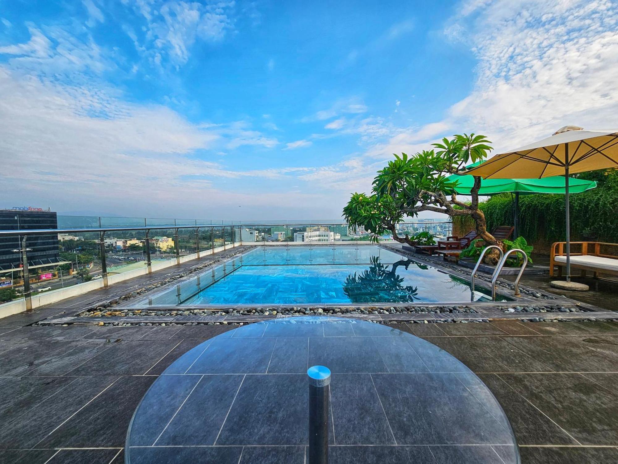 Mtr Apartment & Hotel Дананг Экстерьер фото